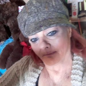 Meet your Posher, Pammie